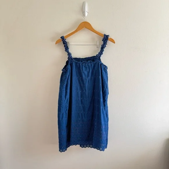Gap x Doen Blue Eyelet Shift Mini Dress size Medium - Picture 4 of 9